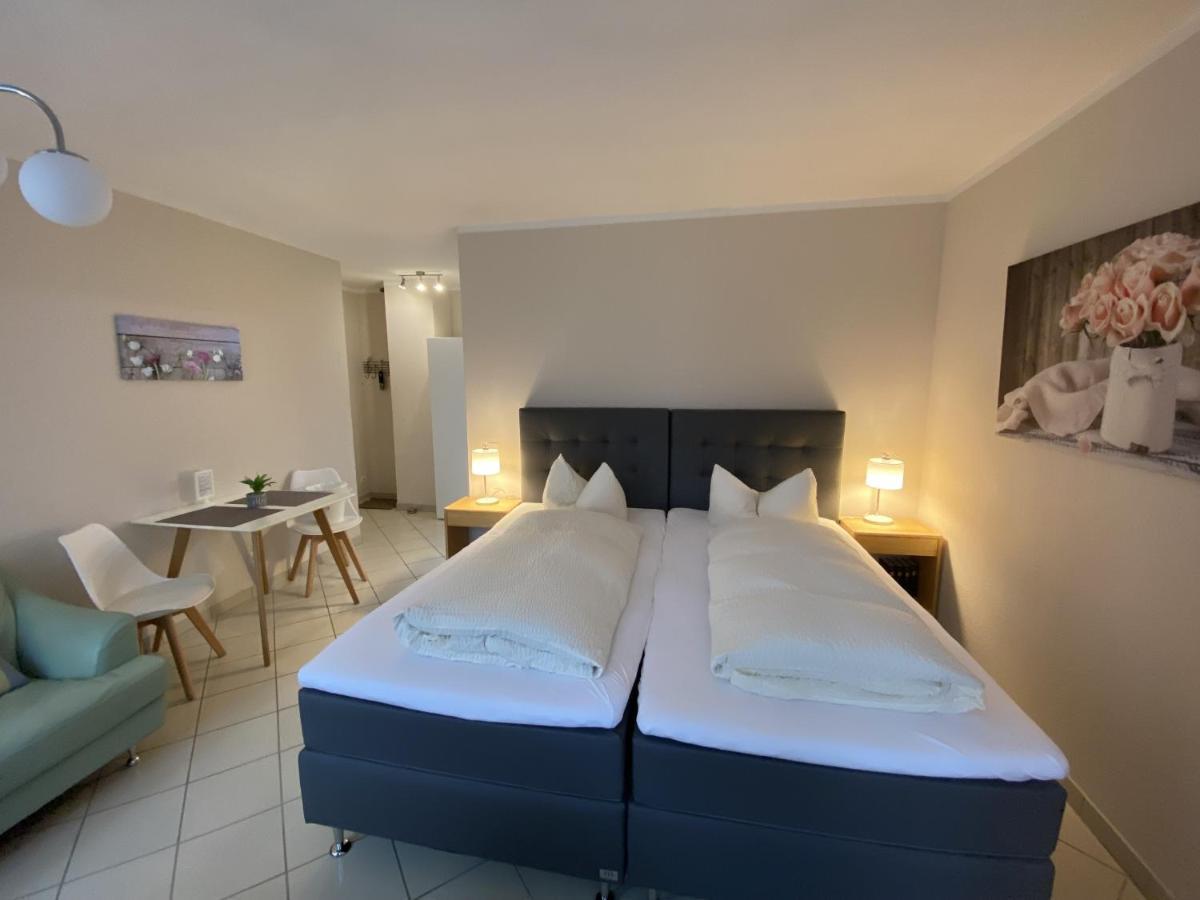 Apartments Und Zimmer Gaestehaus Matthias دريسدن المظهر الخارجي الصورة